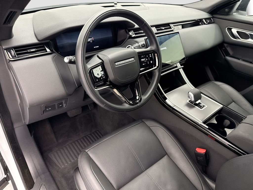 Certified Used 2026 Fuji White Land Rover S image 9