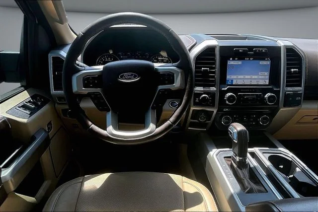 Used 2018 White Gold Ford Lariat image 8