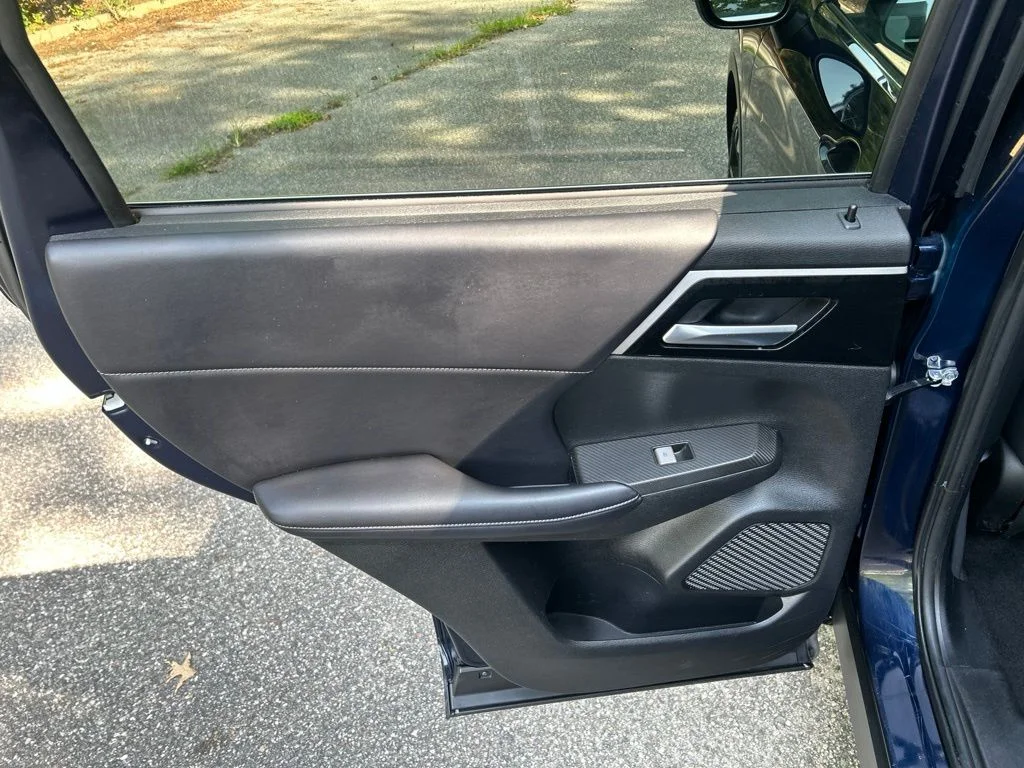 Used 2024 Black Mitsubishi SE image 25