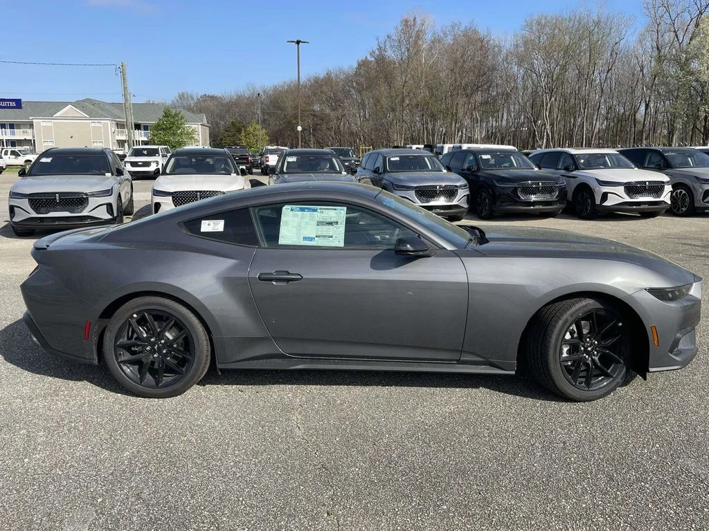 New 2026 Carbonized Gray Metallic Ford EcoBoost® Fastback image 2