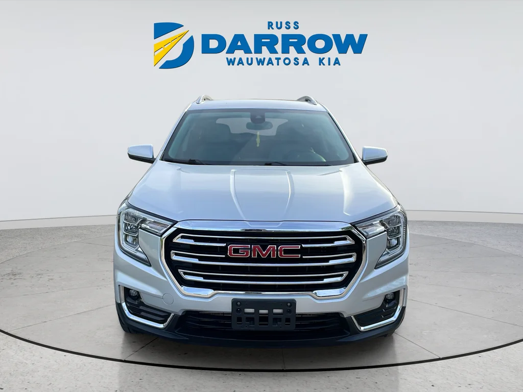 Used 2022 Silver GMC SLT image 8