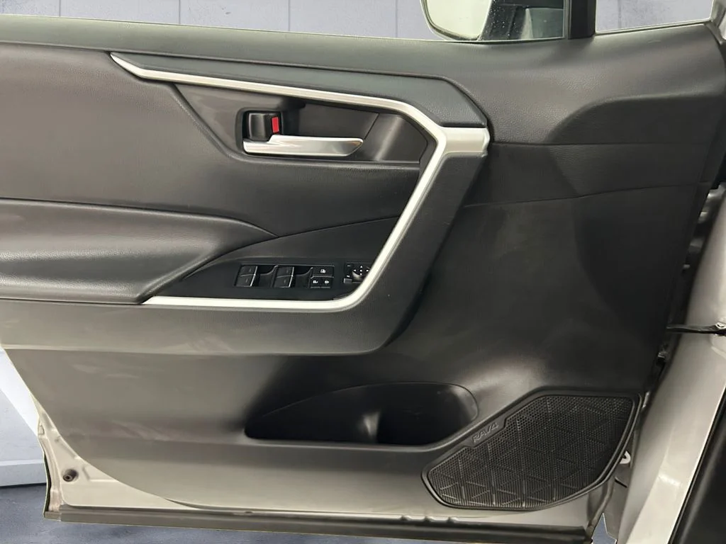 Used 2024 Silver Toyota XLE image 12