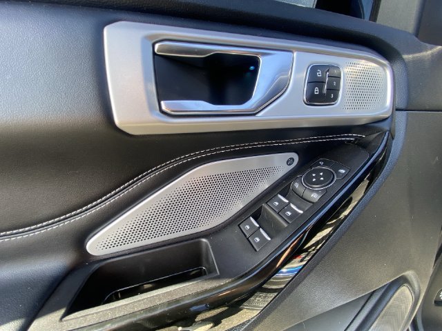 Used 2021 Blue Ford ST image 13
