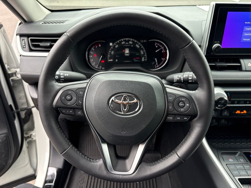 Used 2024 Ice Toyota XLE image 17