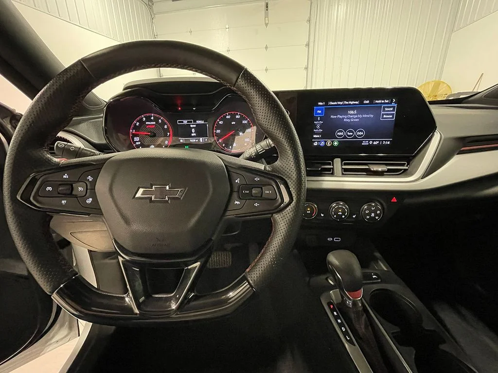 Used 2024 White Chevrolet 1RS image 35