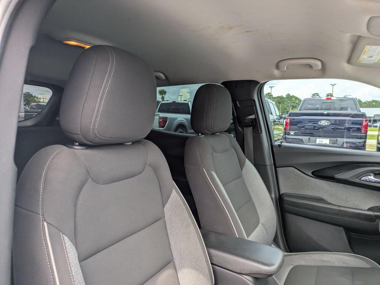 Used 2021 Iridescent Pearl Tricoat Chevrolet LS image 34