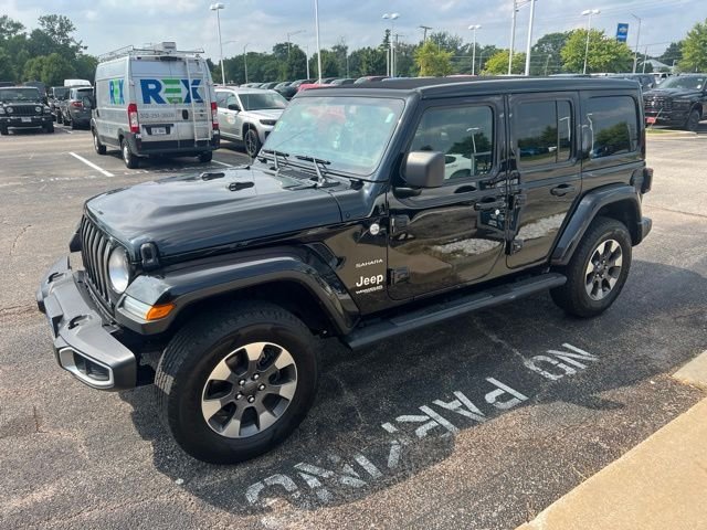 Used 2021 Black Jeep Unlimited Sahara image 2
