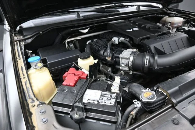 Used 2020 Black Nissan SV image 37