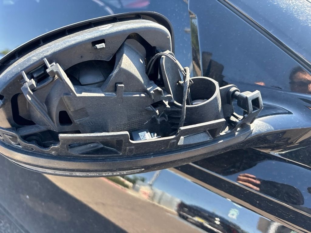 Used 2019 Black Nissan 2.5 SV image 10