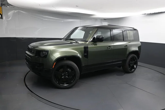 2026 Land Rover Defender 110 X-Dynamic SE
