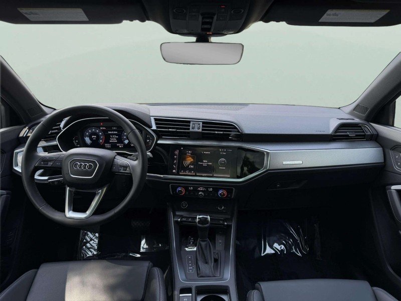 Certified Used 2025 Chronos Gray Metallic Audi S line Premium image 10