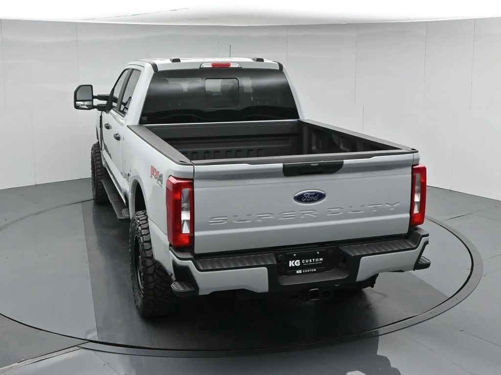 New 2026 Avalanche Ford XL image 40
