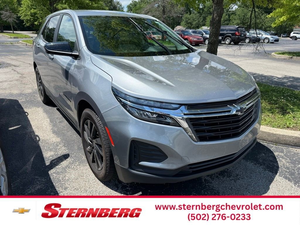 2023 Chevrolet Equinox LS's photo