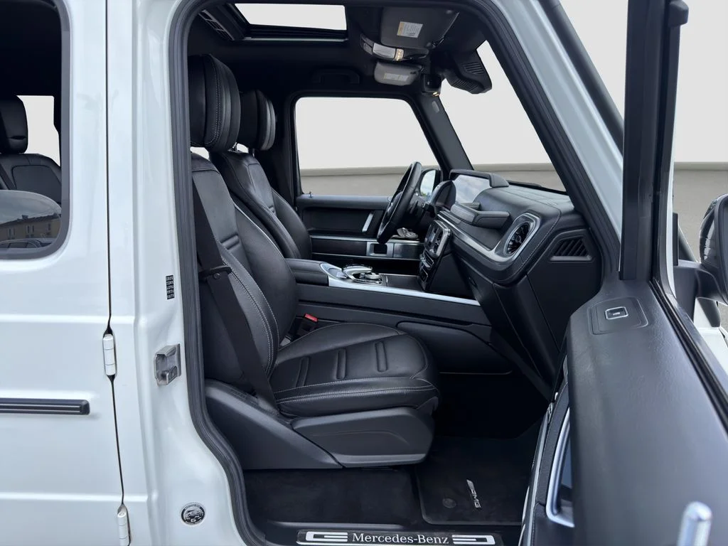 Used 2019 White Mercedes-Benz G 550 image 18