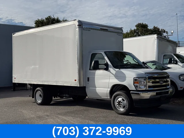 2027 Ford E-450SD Base