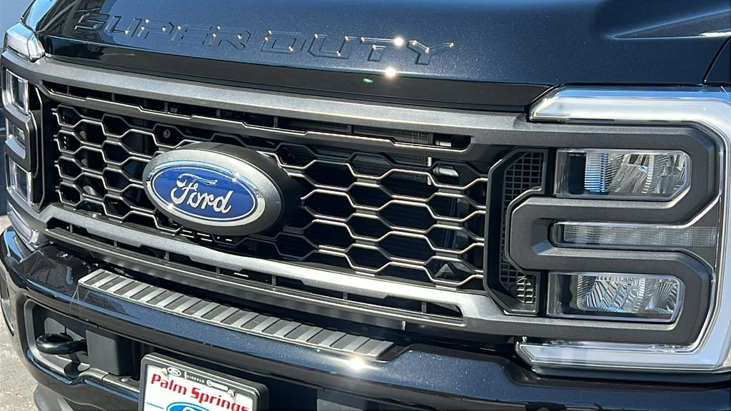 New 2026 Agate Black Metallic Ford F-250® XL image 4