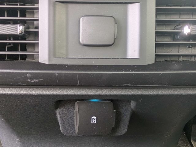 Used 2022 White Ford Tremor image 15