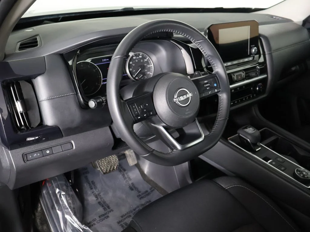 Used 2024 Blue Nissan SV image 26