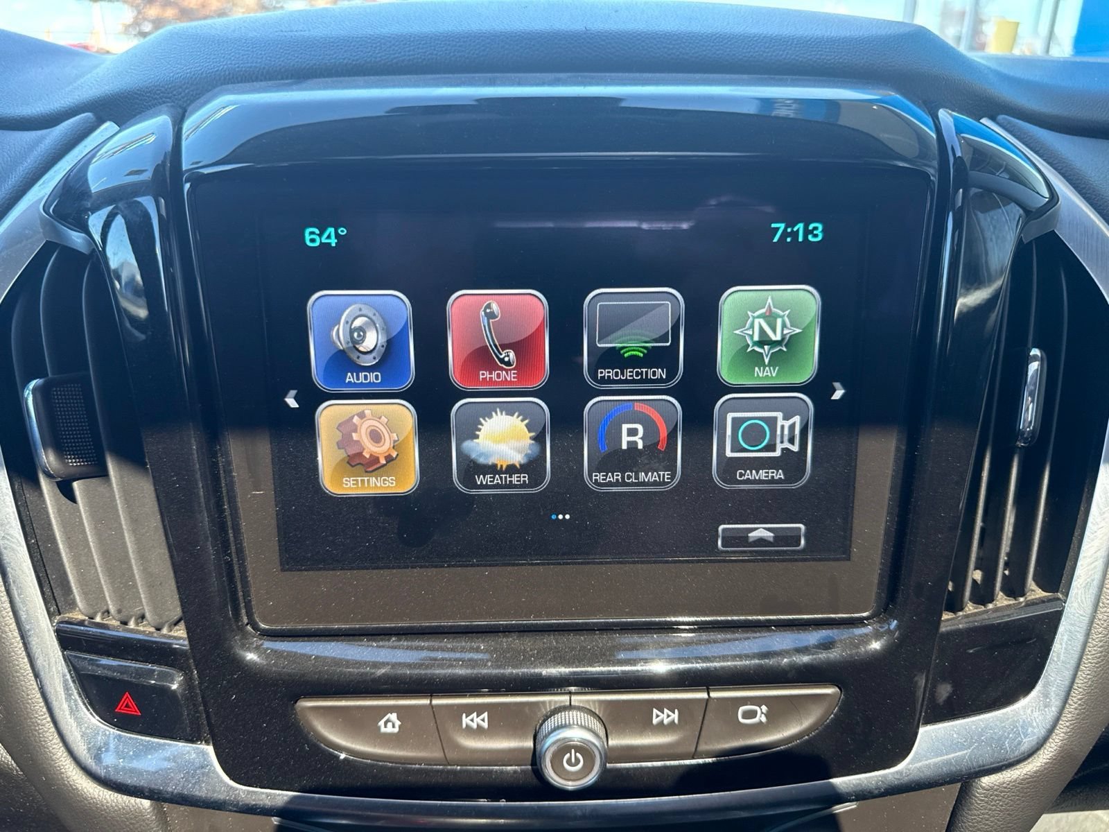 Used 2018 SATIN STEEL METALLIC Chevrolet LT Leather image 23