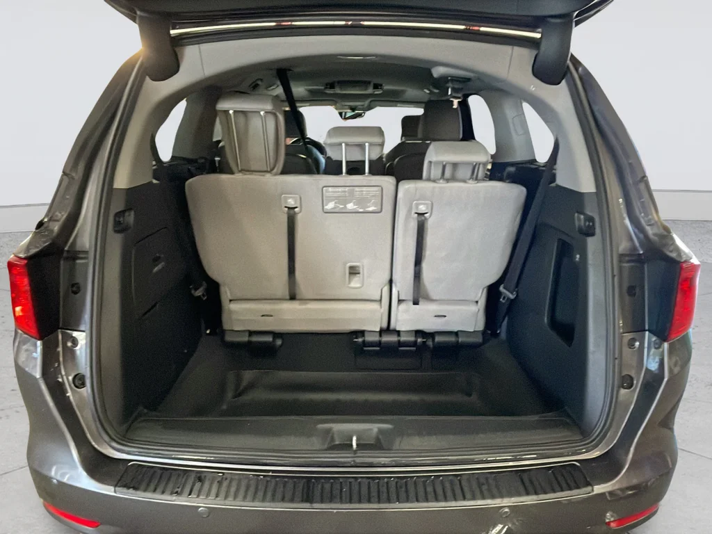 Used 2019 Gray Honda Touring image 35