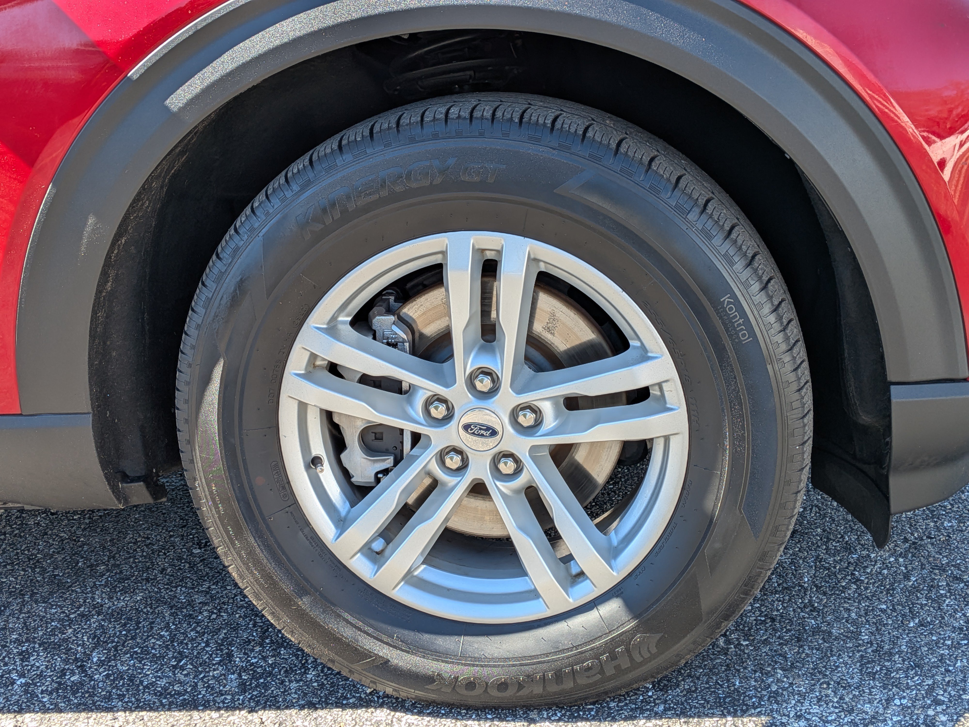 Used 2023 Rapid Red Metallic Tinted Clearcoat Ford XLT image 11