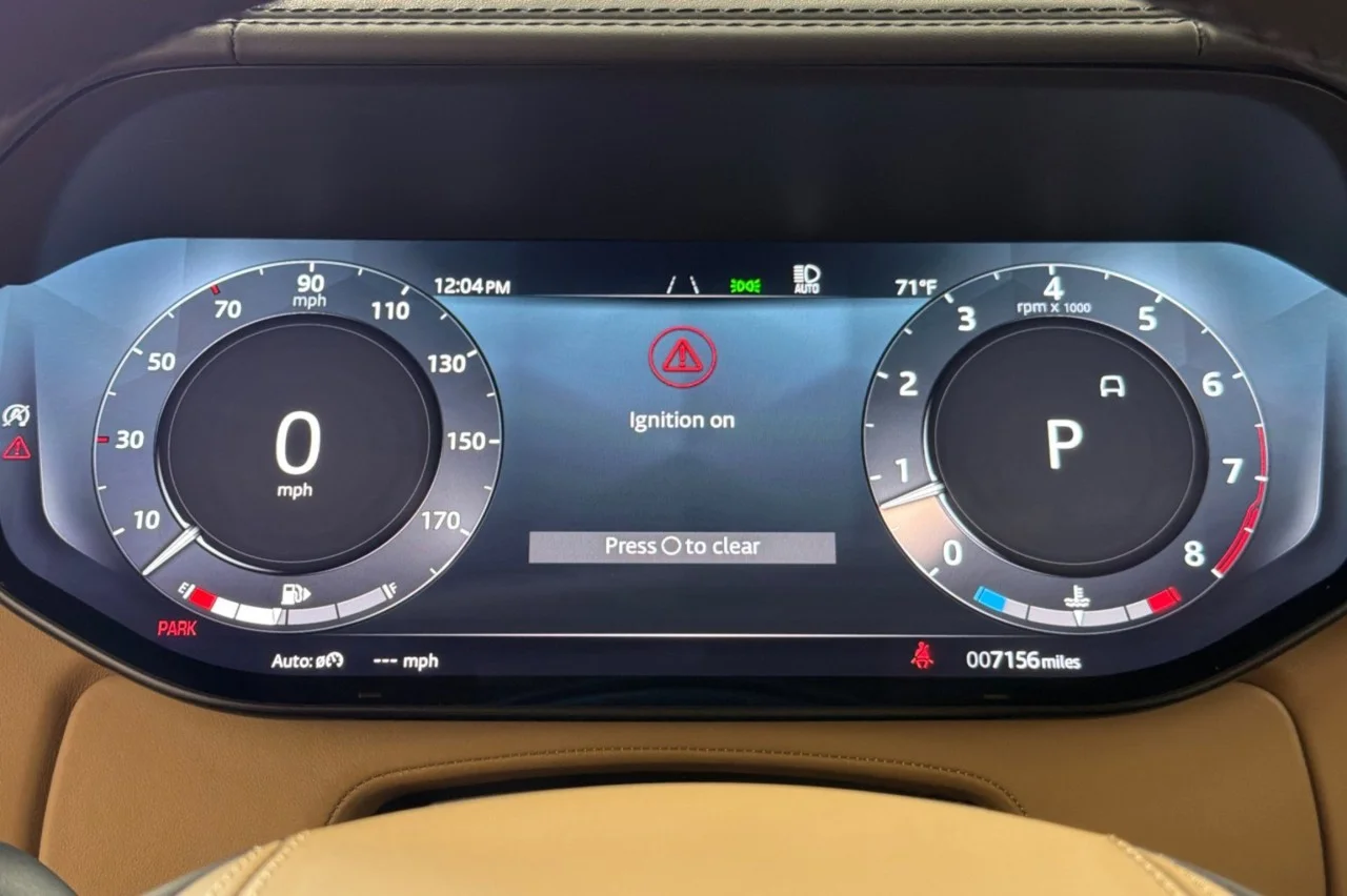 Used 2024 WHITE Land Rover Autobiography image 22