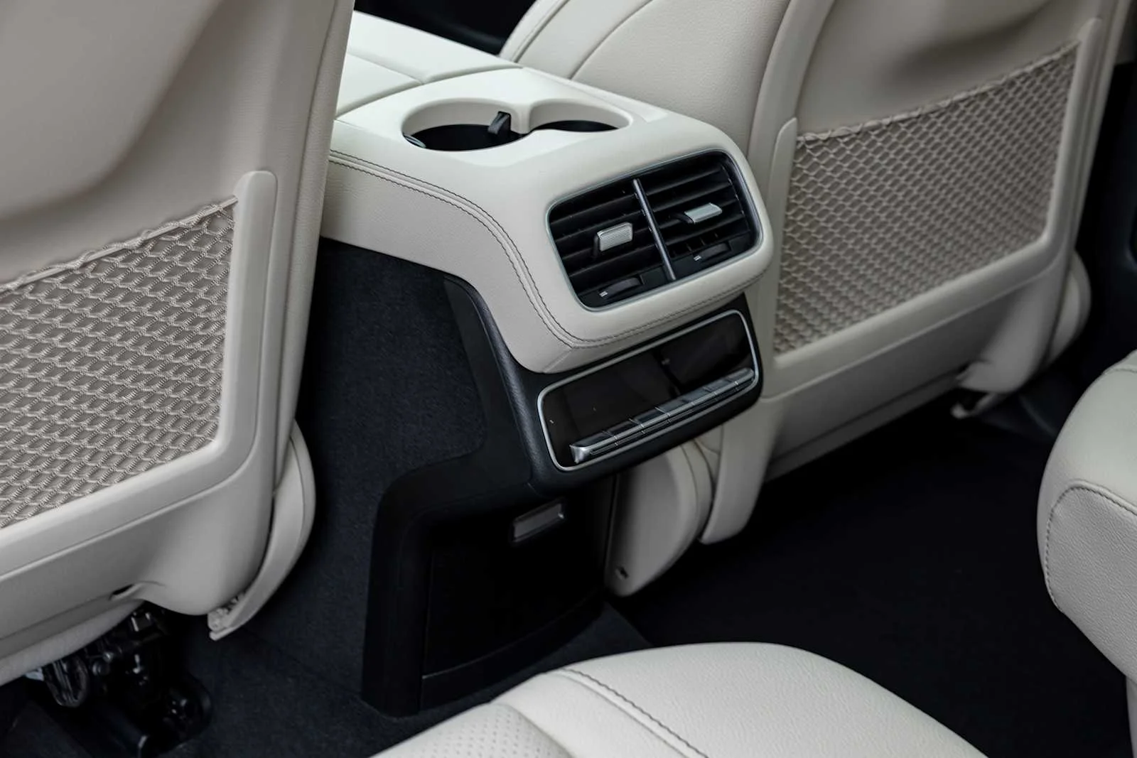 New 2026 Polar White Mercedes-Benz GLS 450 image 27