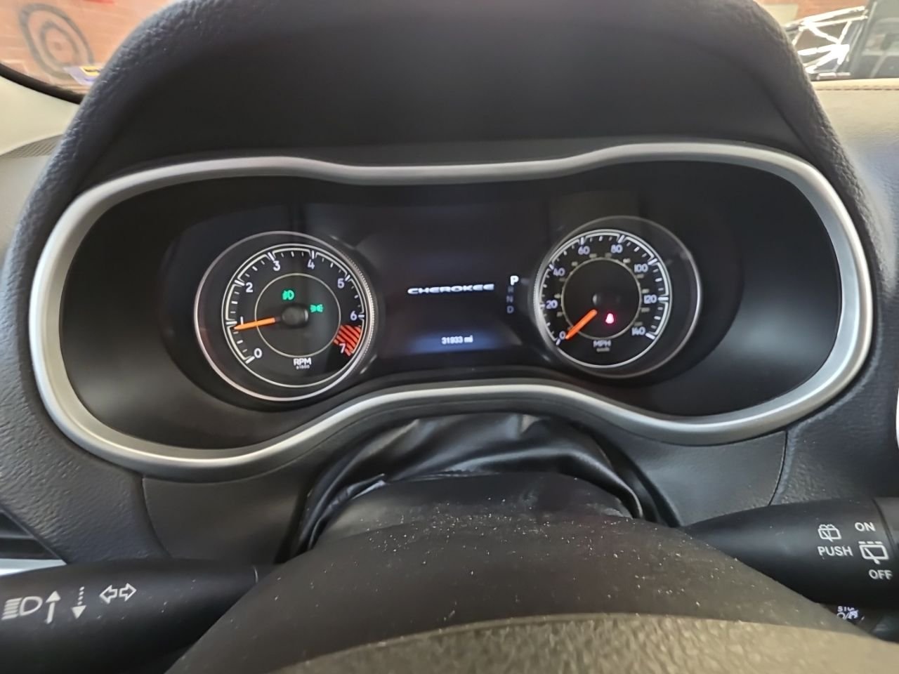 Used 2015 Silver Jeep Limited image 26