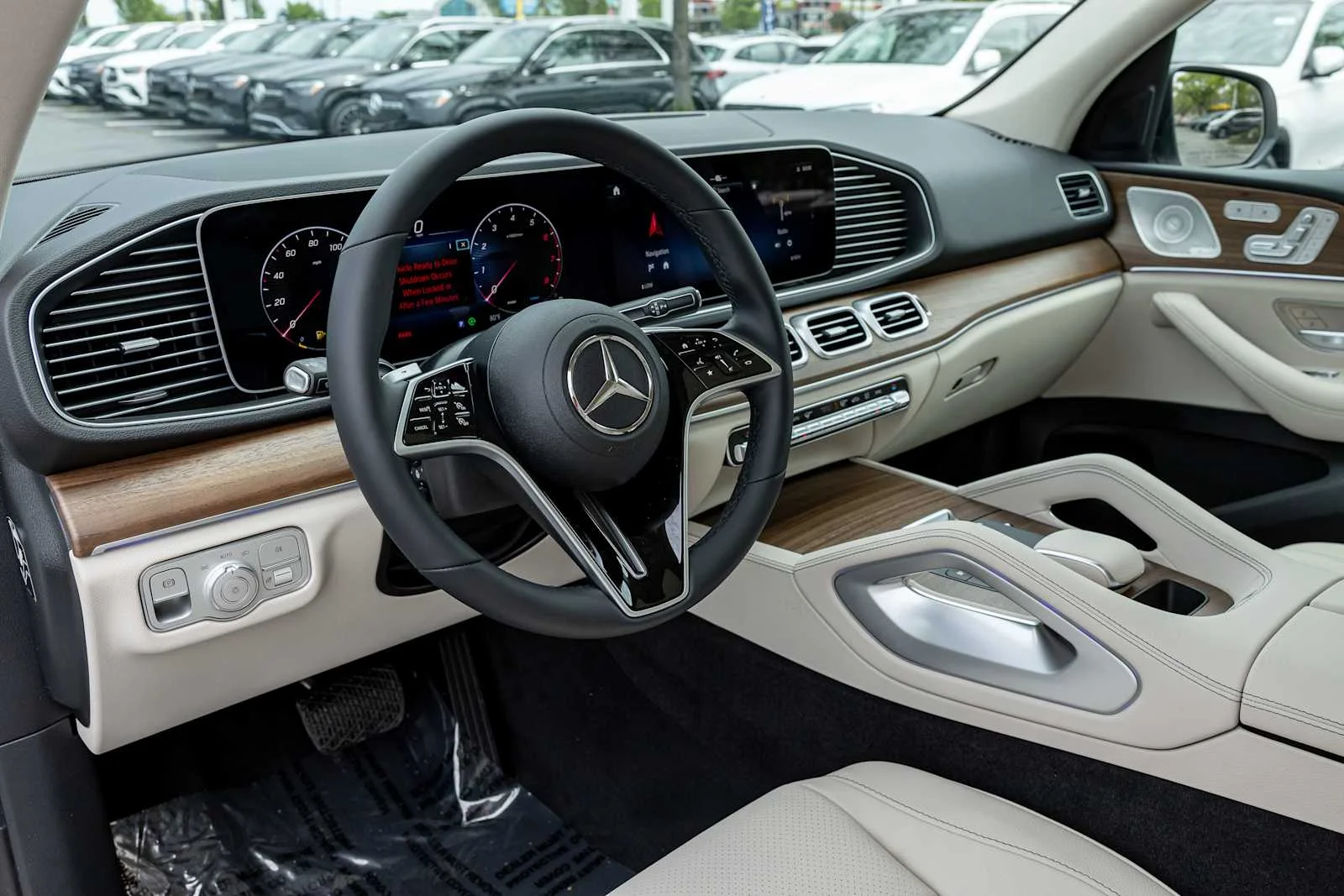 New 2026 Polar White Mercedes-Benz GLE 450 image 12