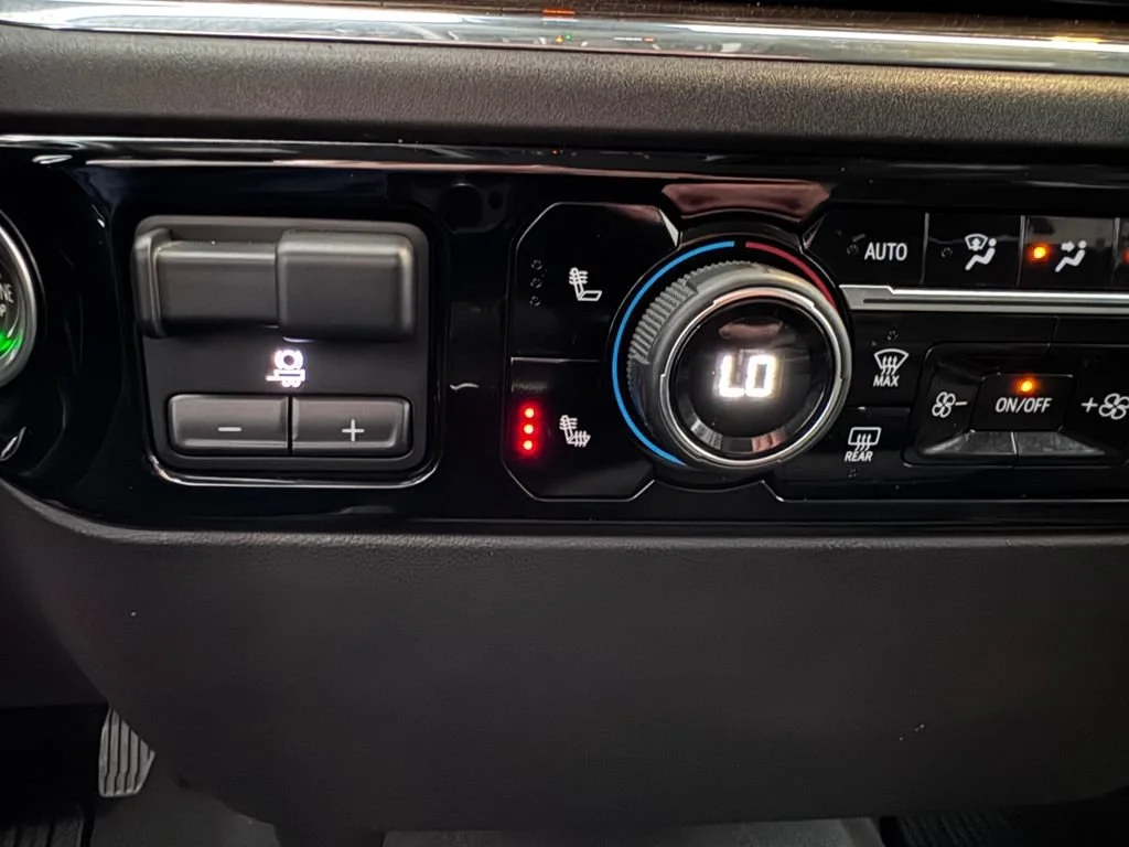 2023 Chevrolet Silverado 1500 LT - Photo 24