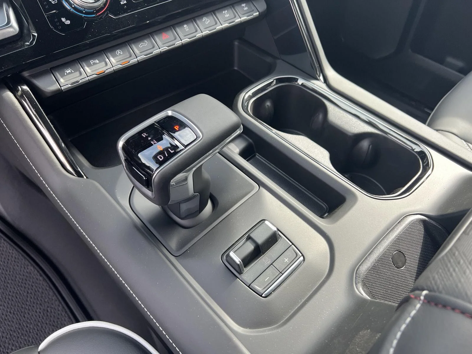 2026 GMC Sierra 1500 AT4X - Photo 26