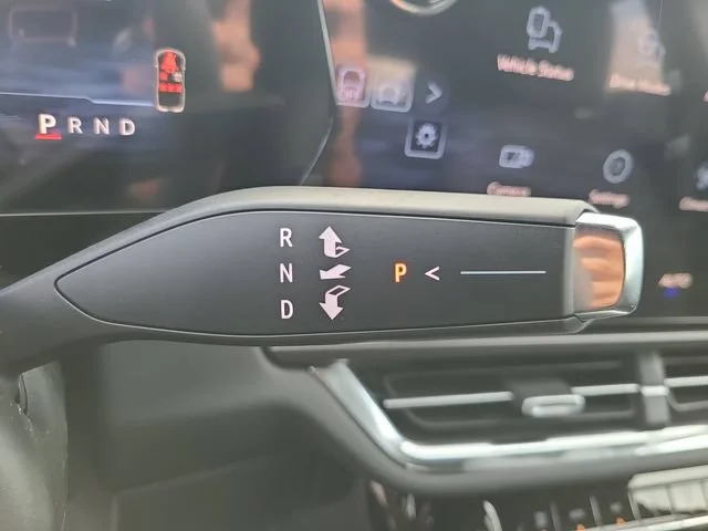 New 2026 Summit White Chevrolet LT image 34