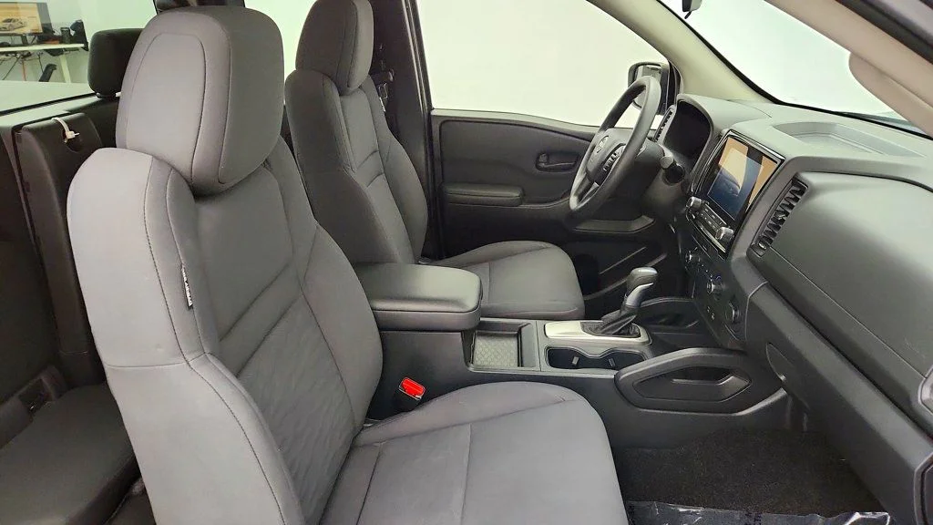 Used 2022 Gun Metallic Nissan King Cab 4x2 S Automatic image 21