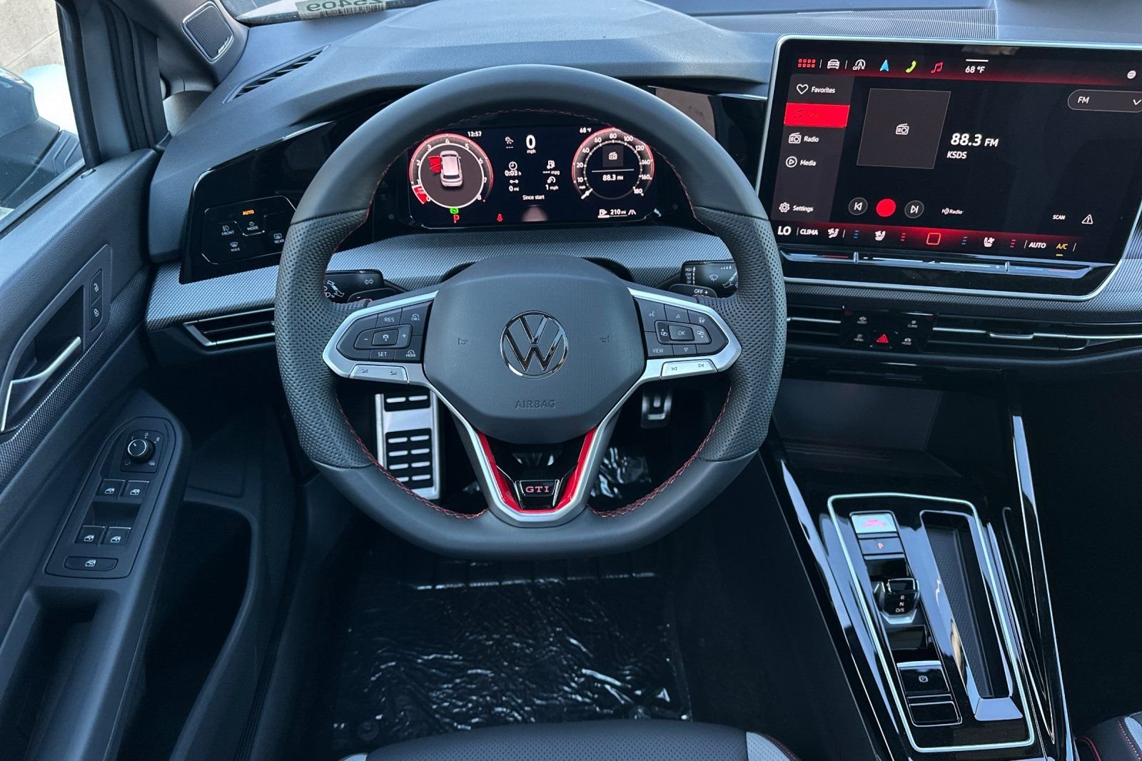 New 2026 Moonstone Gray Volkswagen 2.0T SE image 14