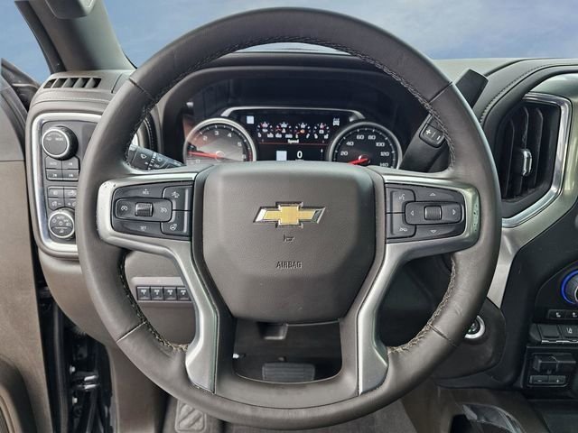 Used 2022 Black Chevrolet LTZ image 20