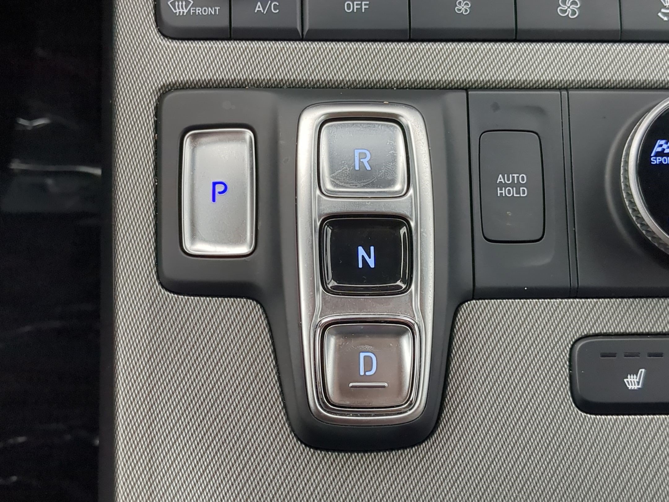 Used 2025 Abyss Black Pearl Hyundai SEL image 26