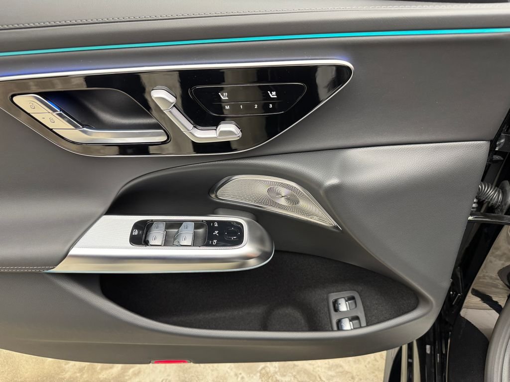 New 2026 Black Mercedes-Benz E 53 AMG® image 11