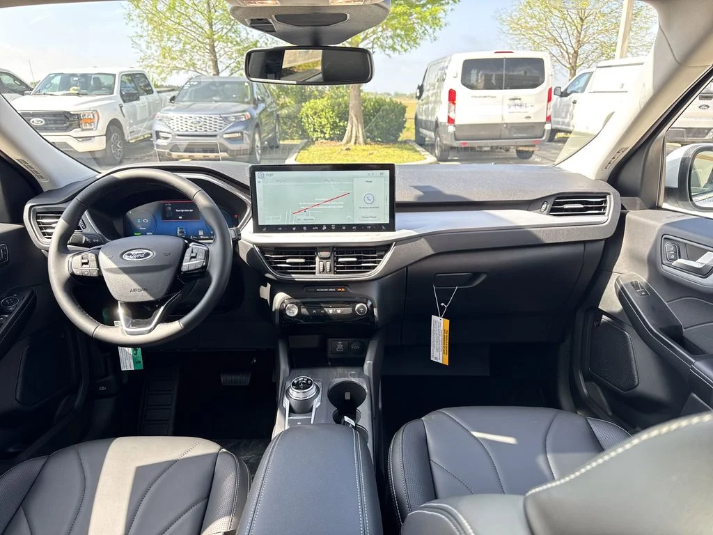 2025 Ford Escape Plug-in hybrid PHEV - Photo 11
