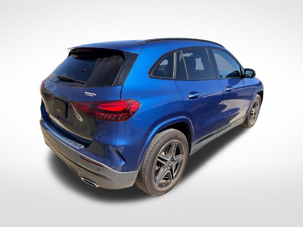 Used 2024 Blue Mercedes-Benz GLA 250 image 4