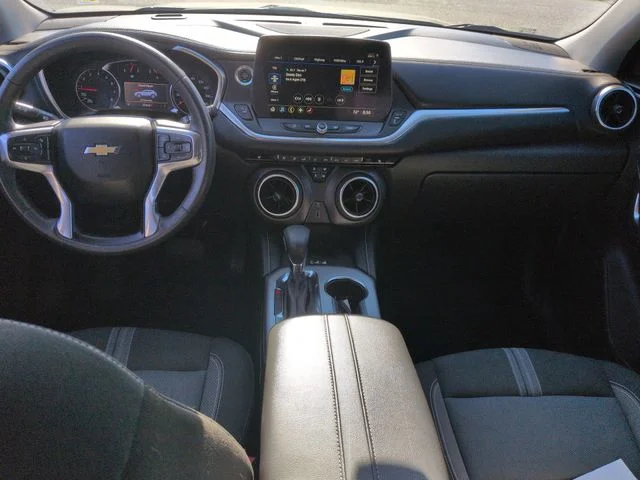 Used 2023 Gray Chevrolet LT image 28