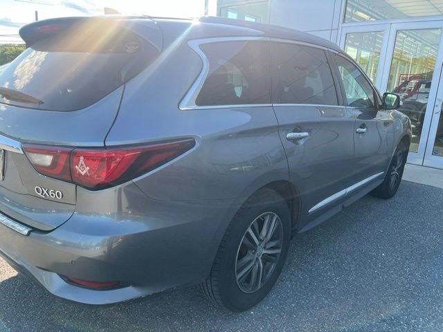 Used 2018 Graphite Shadow INFINITI Base image 2