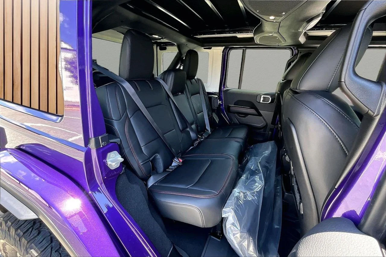 New 2026 Reign Jeep Rubicon X image 19