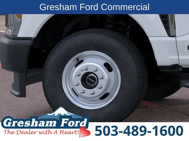 New 2026 Oxford White Ford XL image 22