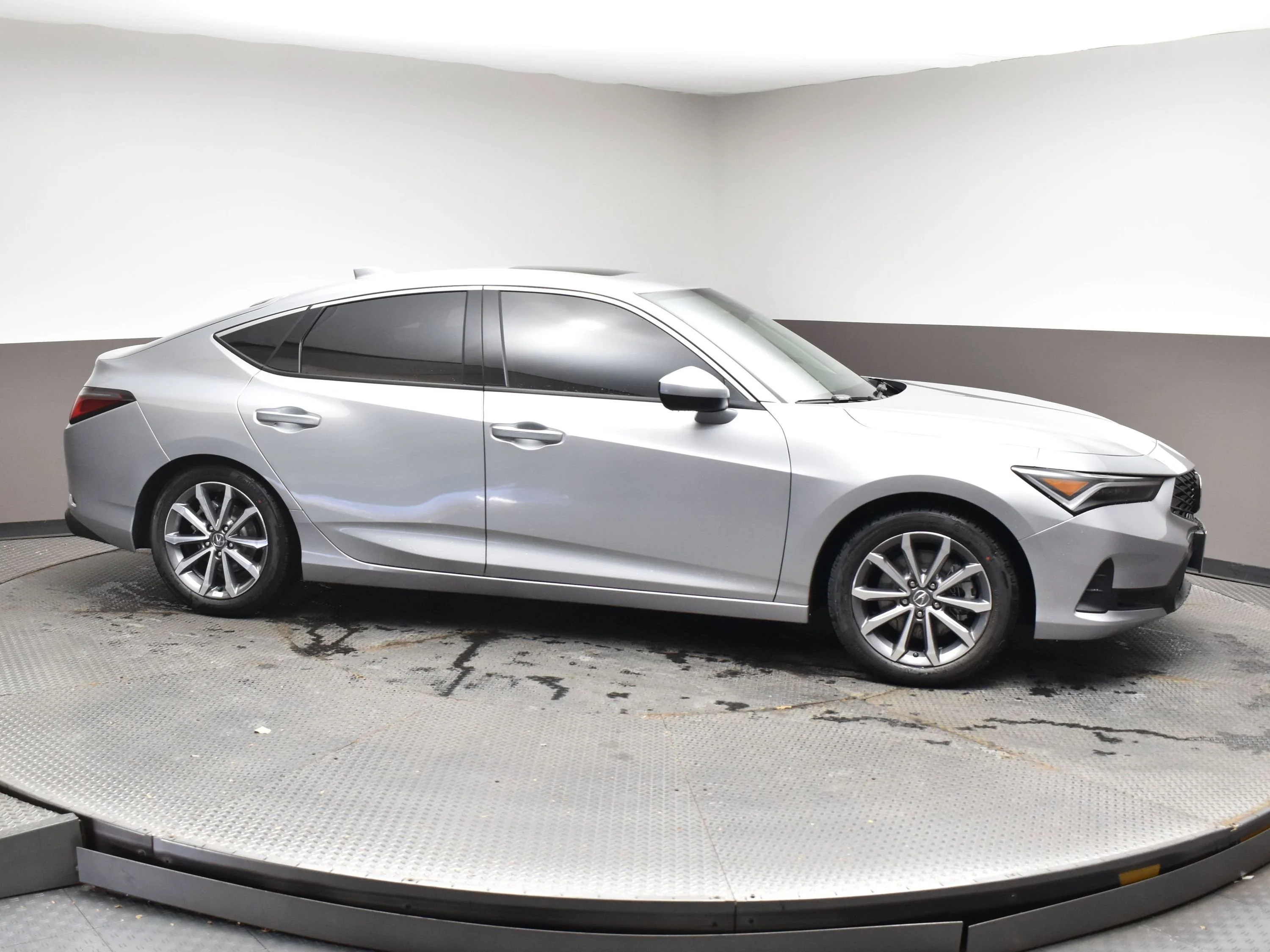 New 2026 Solar Silver Metallic Acura INTEGRA image 4