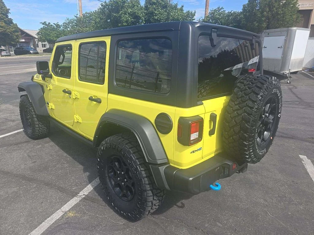 Used 2023  Jeep Willys 4xe image 4