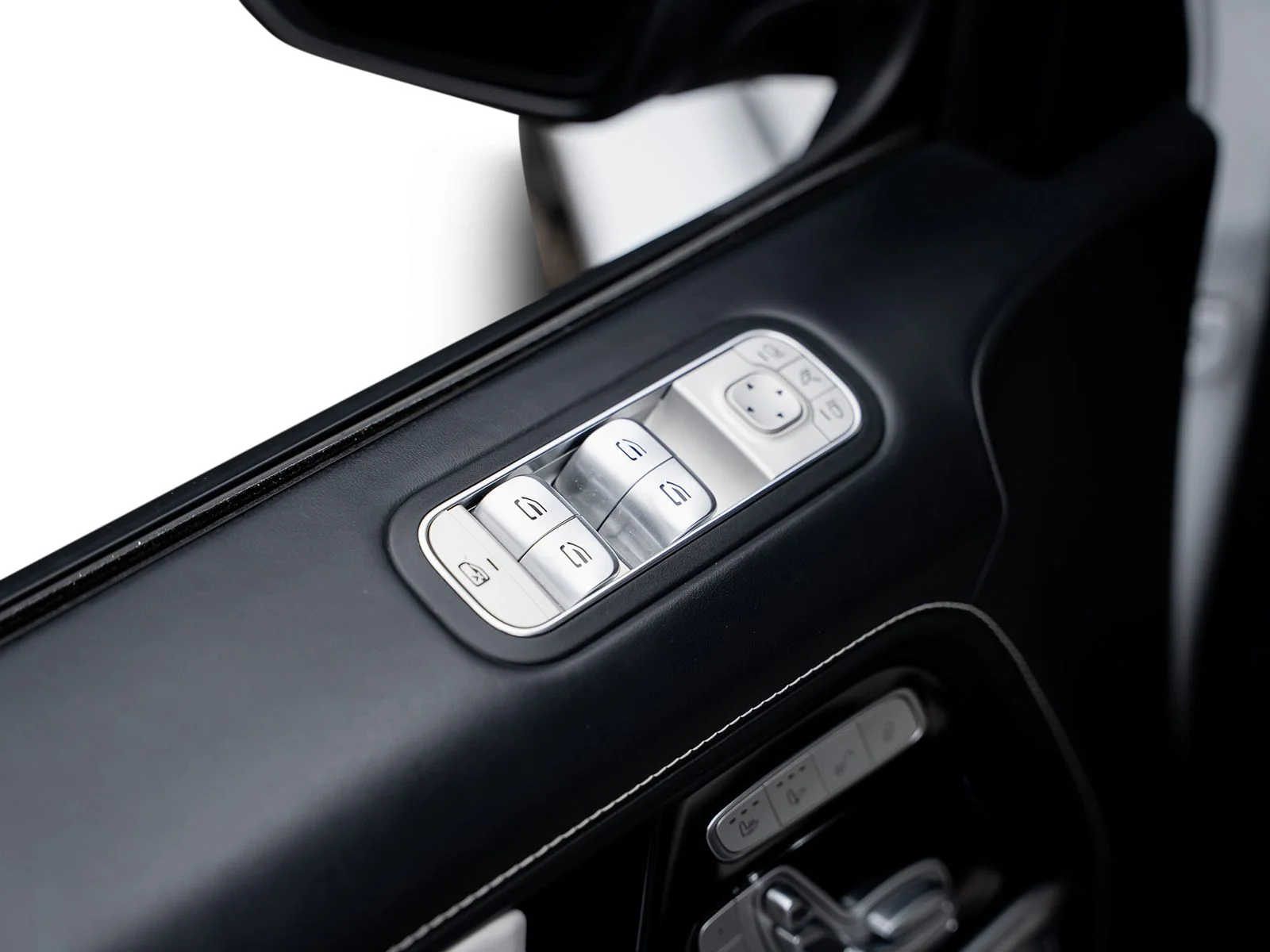Used 2022 White Mercedes-Benz G 63 AMG® image 50