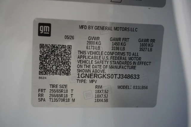 New 2026 Summit White Chevrolet LT image 40