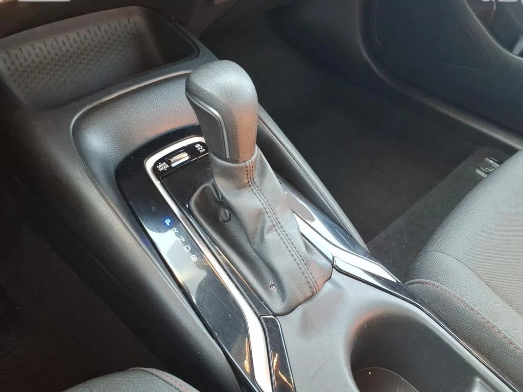 Used 2024 White Toyota SE image 19