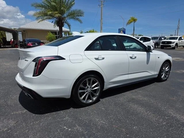 Used 2022 White Cadillac Sport image 6