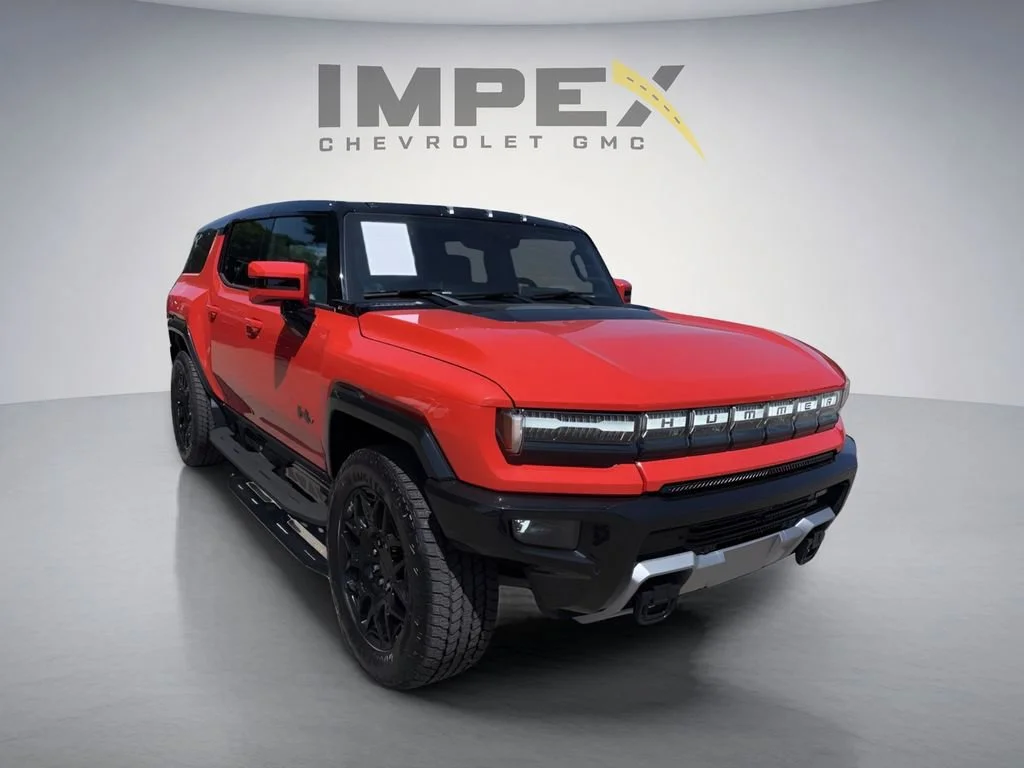 Used 2025 Solar Orange GMC 3X image 7